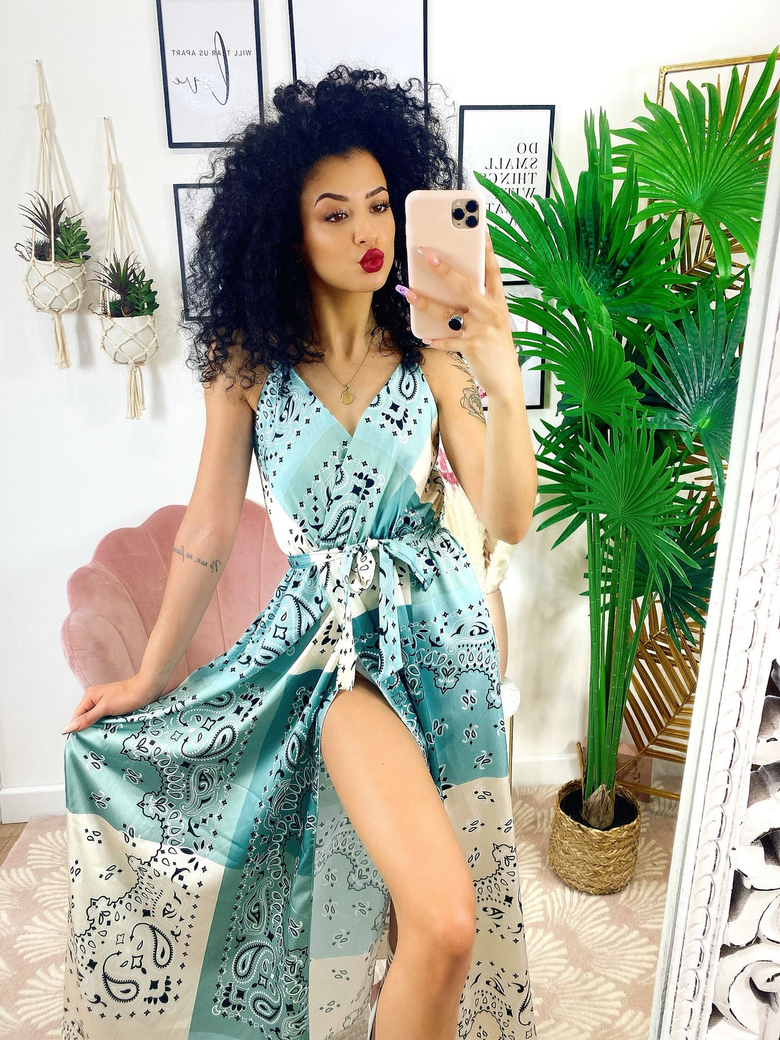 Abito in raso con maxi spacco stampa verdeacqua - R.a. Boutique 