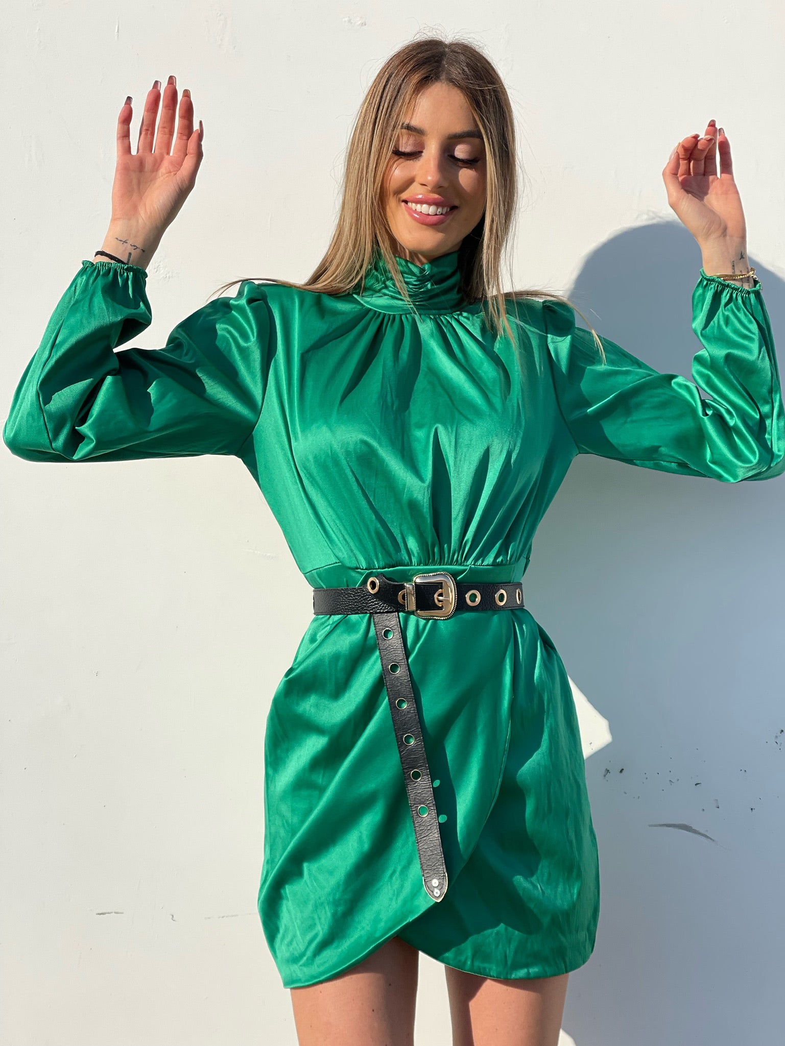 Abito in raso verde smeraldo - R.a. Boutique 