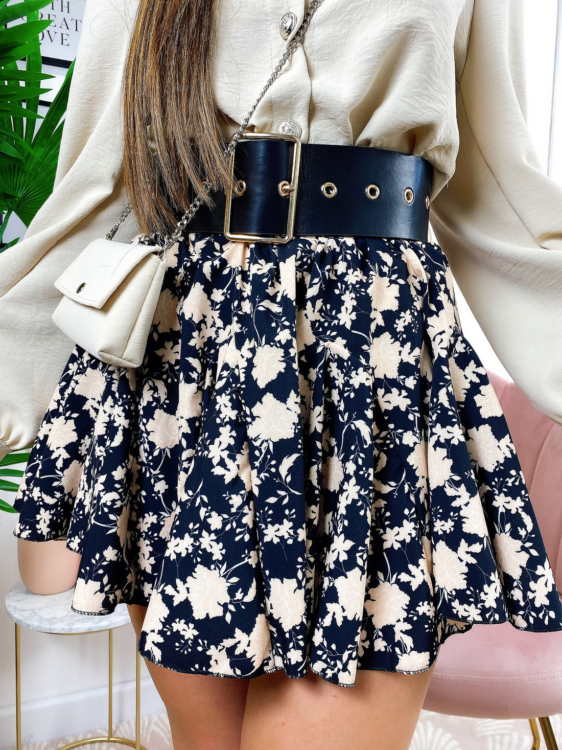 Cinturone largo occhielli - R.a. Boutique 