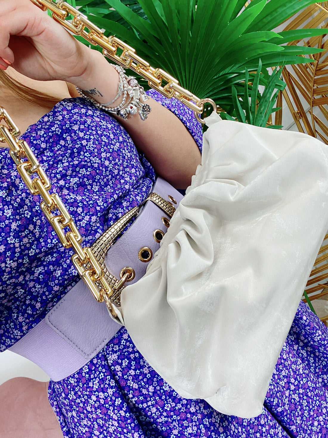 Pochette a mano con catena - R.a. Boutique 