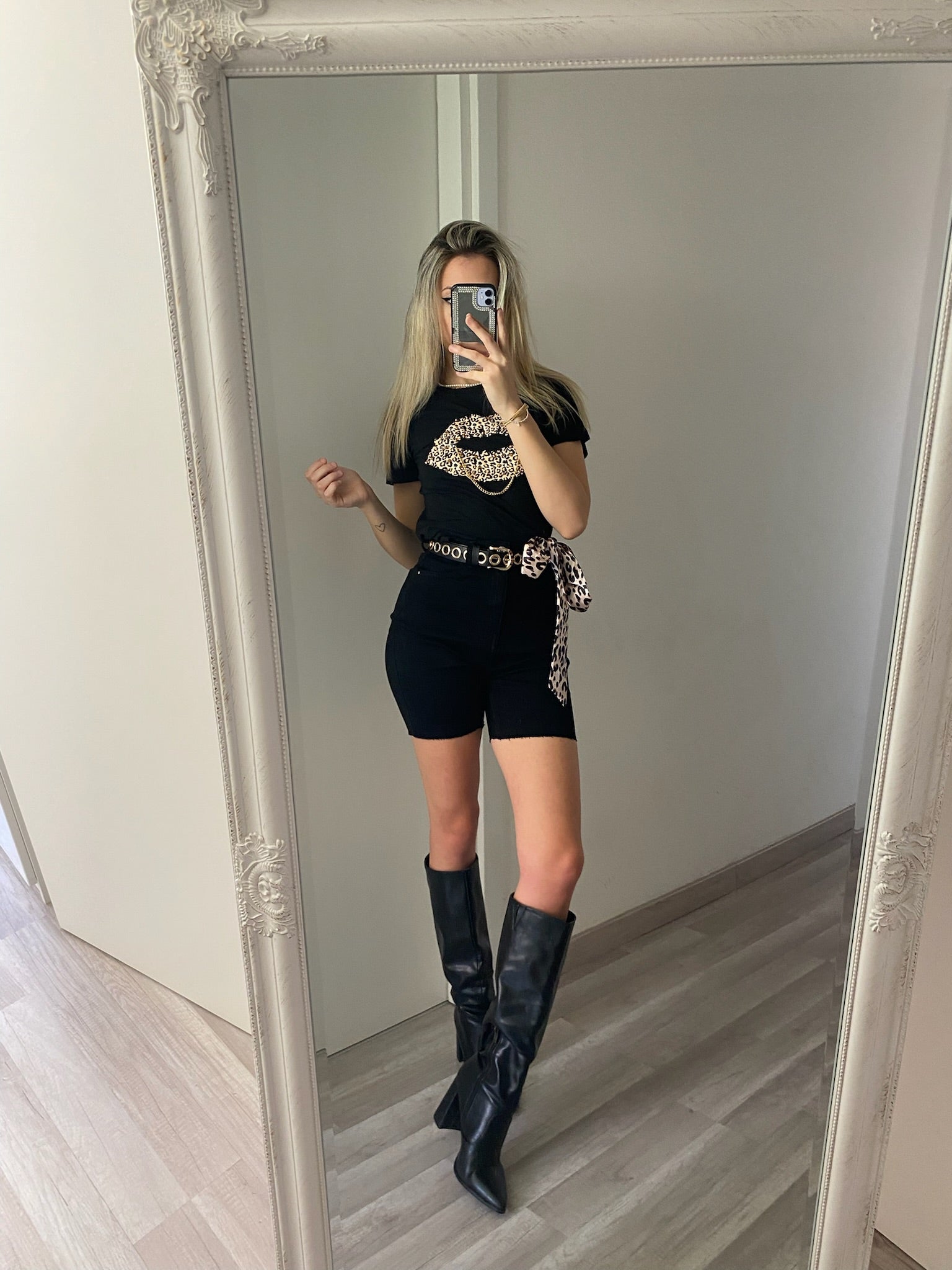 T-shirt kiss animalier nera - R.a. Boutique 