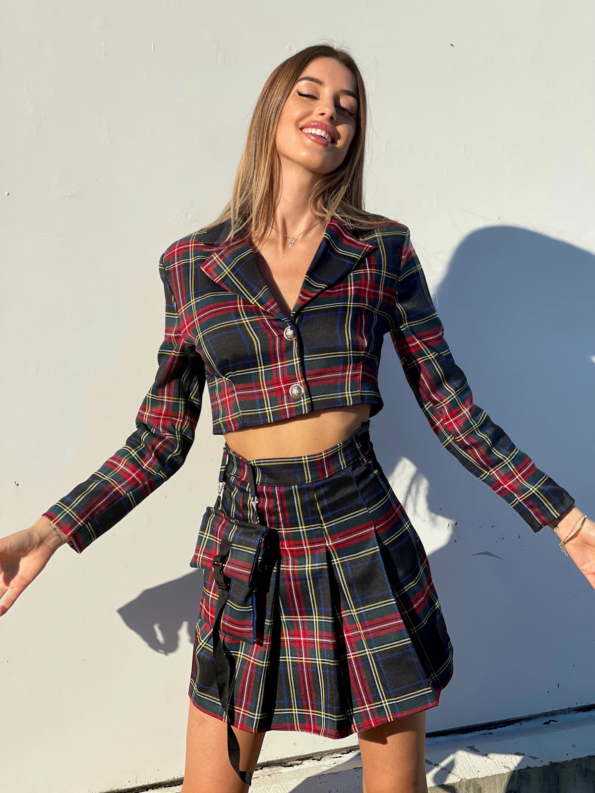 Black plaid skirt shop and jacket set