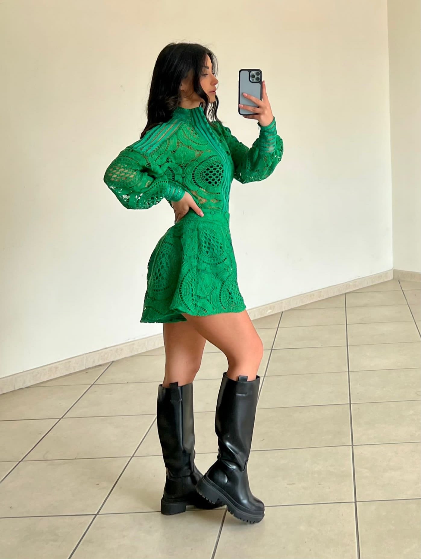 Completo camicia e short verde in pizzo - R.a. Boutique 