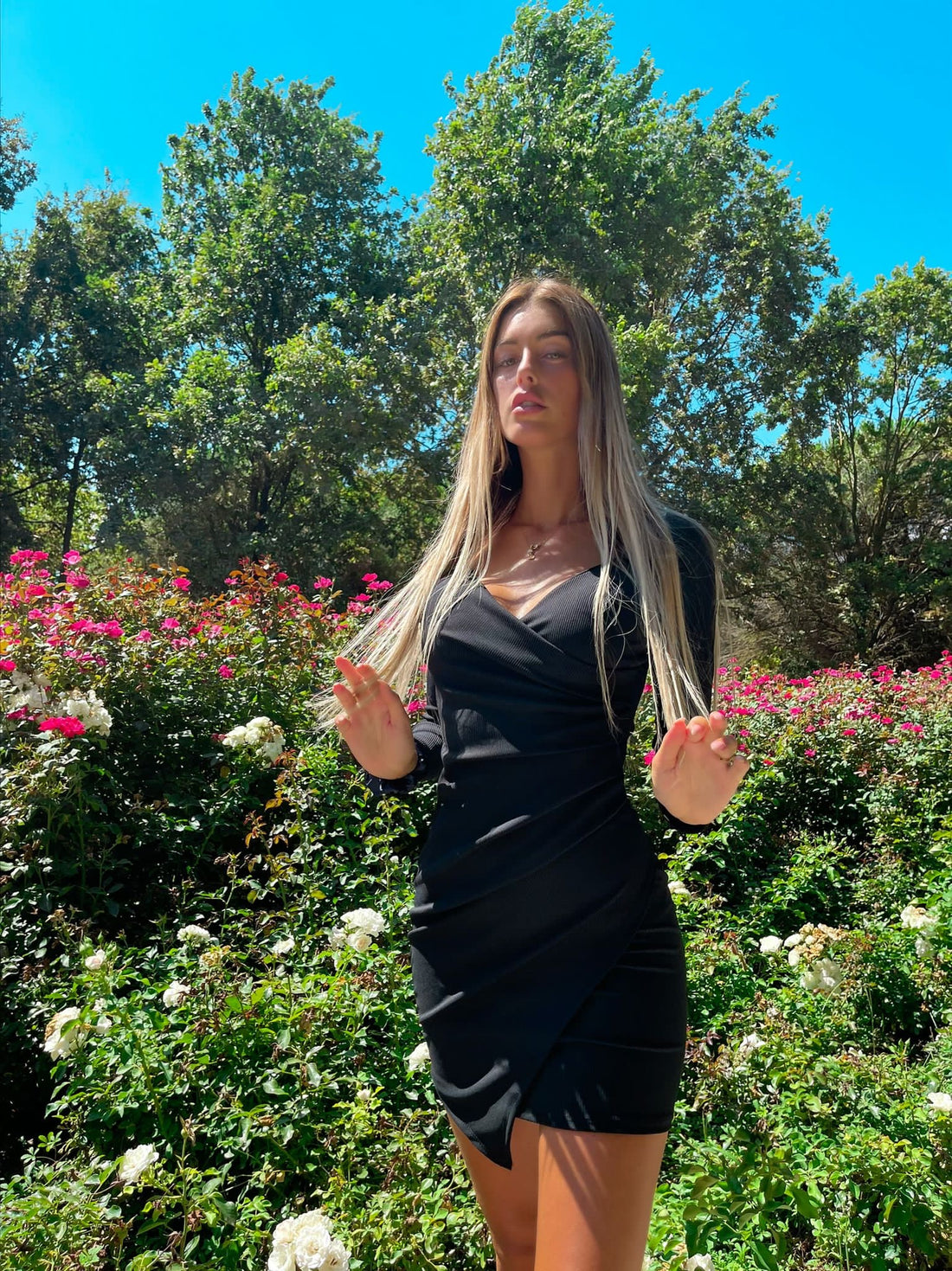 Abito incrociato nero manica lunga - R.a. Boutique 