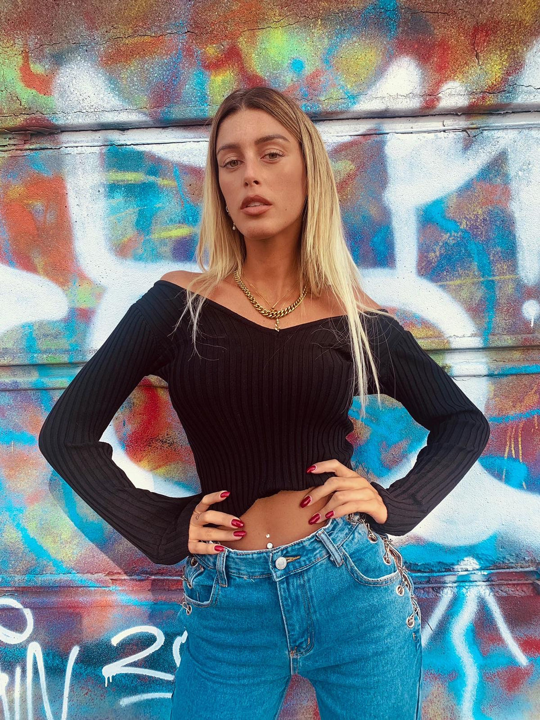 Top a costine con scollo a V - R.a. Boutique 