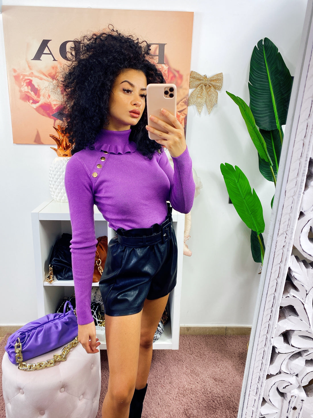 Maglia viola con bottoncini oro - R.a. Boutique 