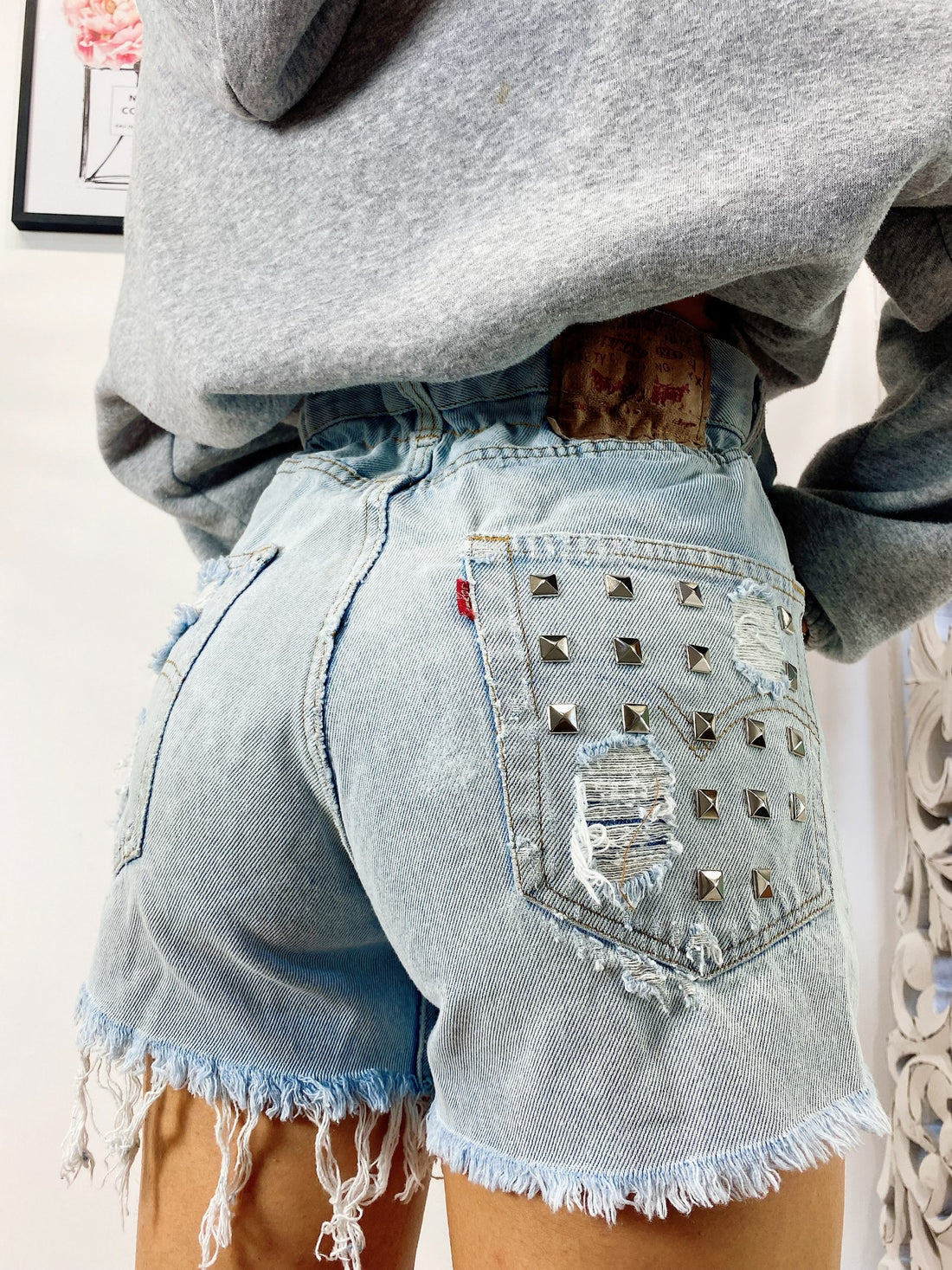 Short Levi’s Vintage bagno chiaro con borchie - R.a. Boutique 