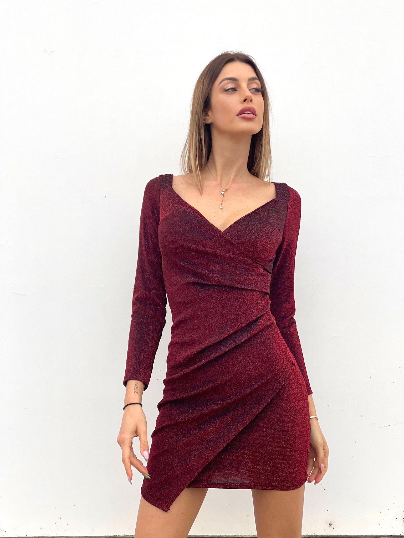 Abito glitter bordeaux scollo a cuore - R.a. Boutique 