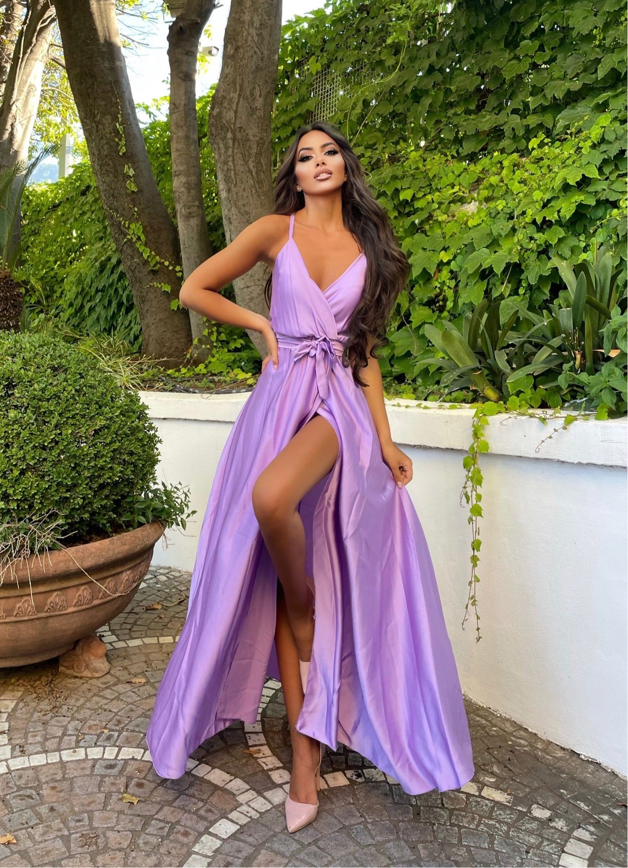 Lilla Abito In Raso Con Spacco Abito In Raso Con Maxi Spacco Lilla