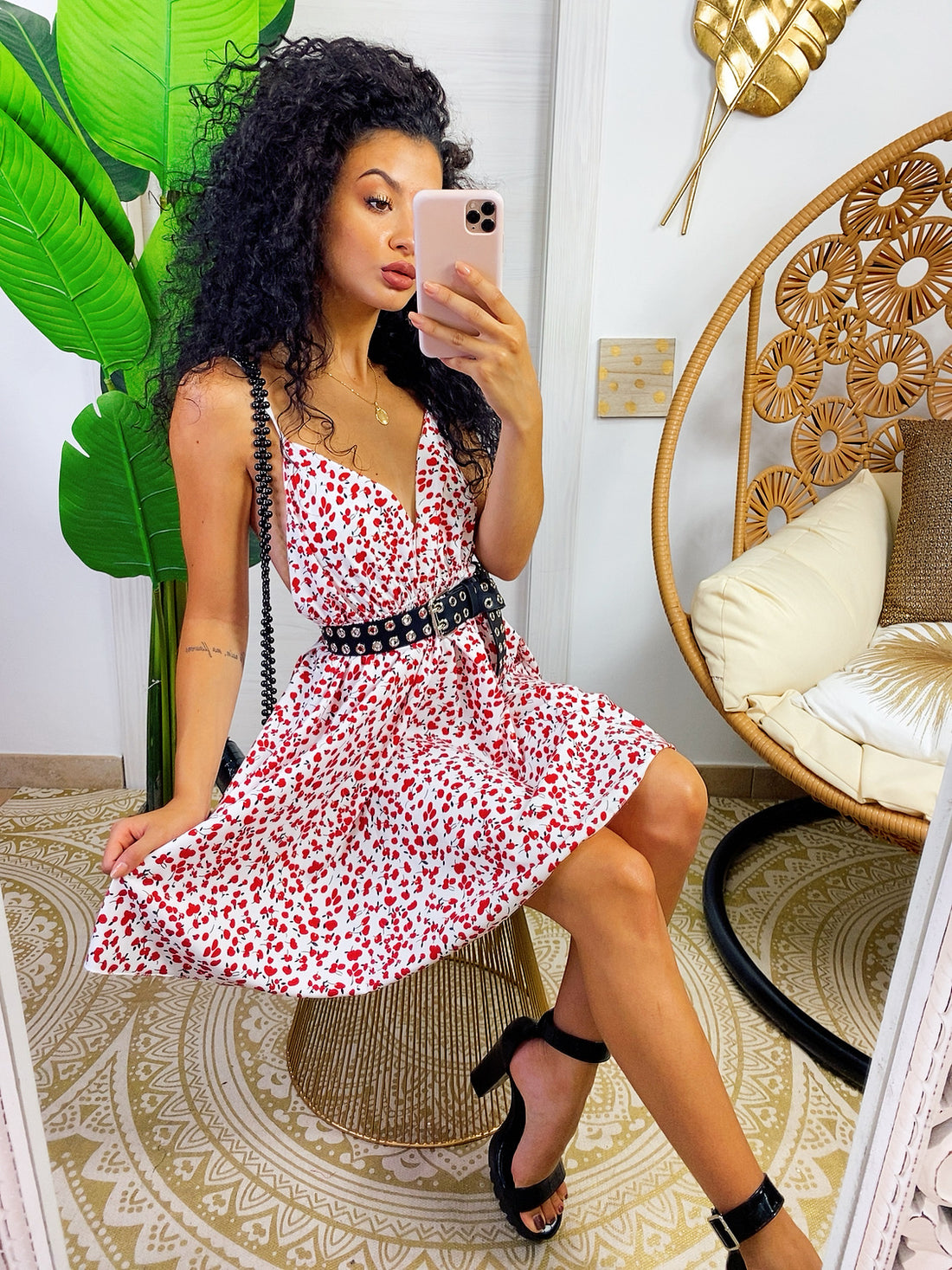 Abito a bretellina con fiorellini rossi - R.a. Boutique 