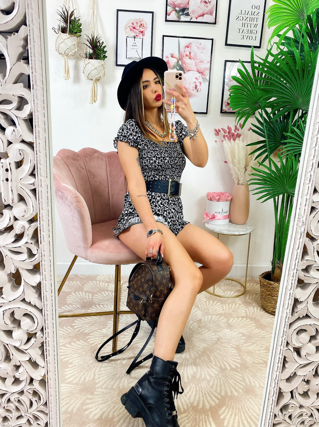 Tutina a fiorellini base nera - R.a. Boutique 