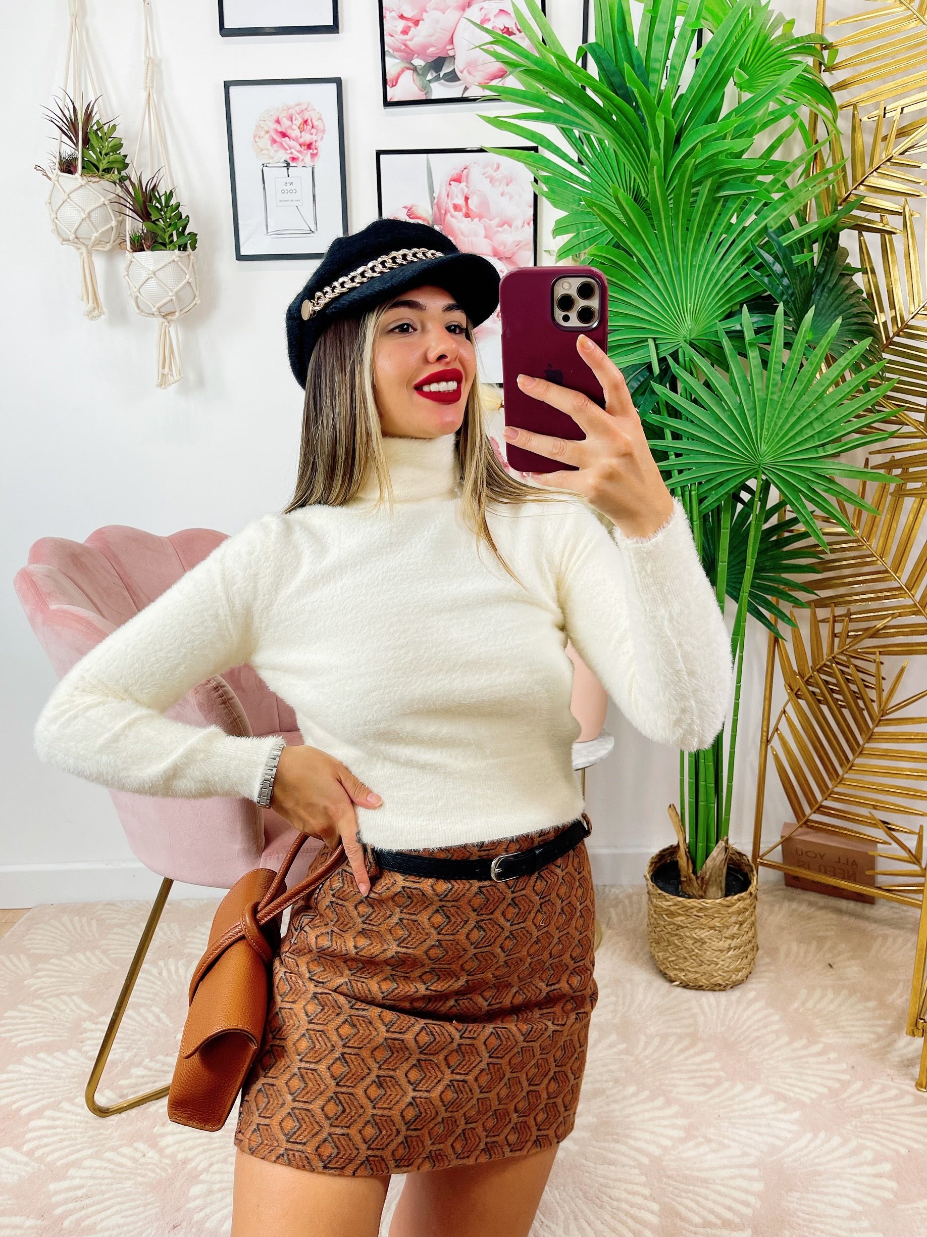 Maglioncino morbidissimo a collo alto beige - R.a. Boutique 