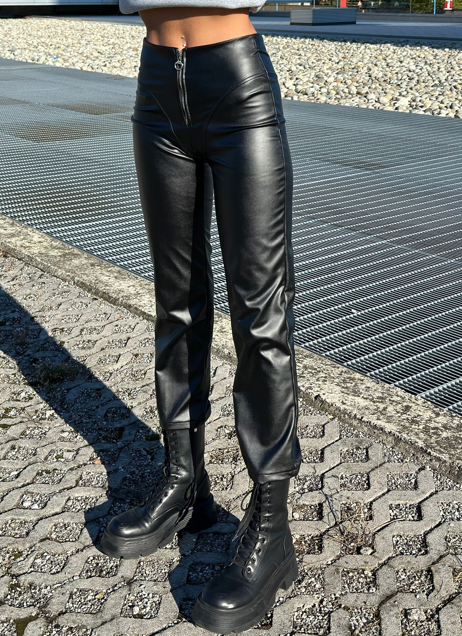 Leggins nero con zip - R.a. Boutique 