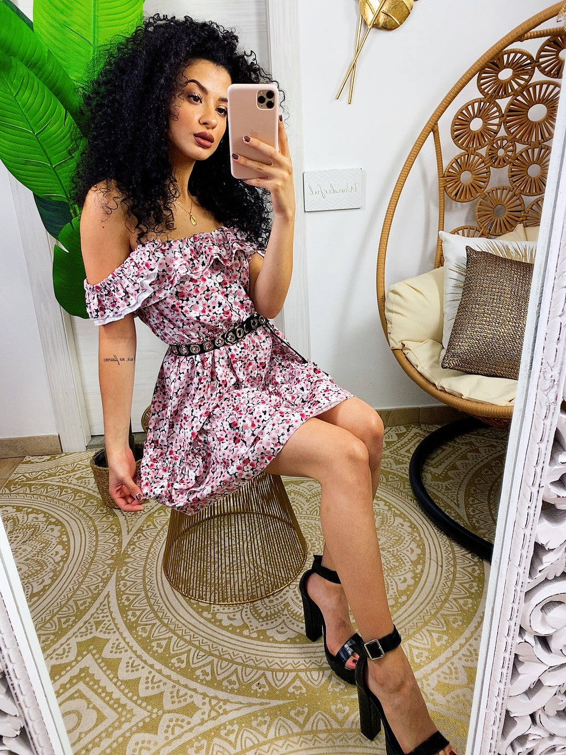 Abito a fiori con scollo a barchetta - R.a. Boutique 