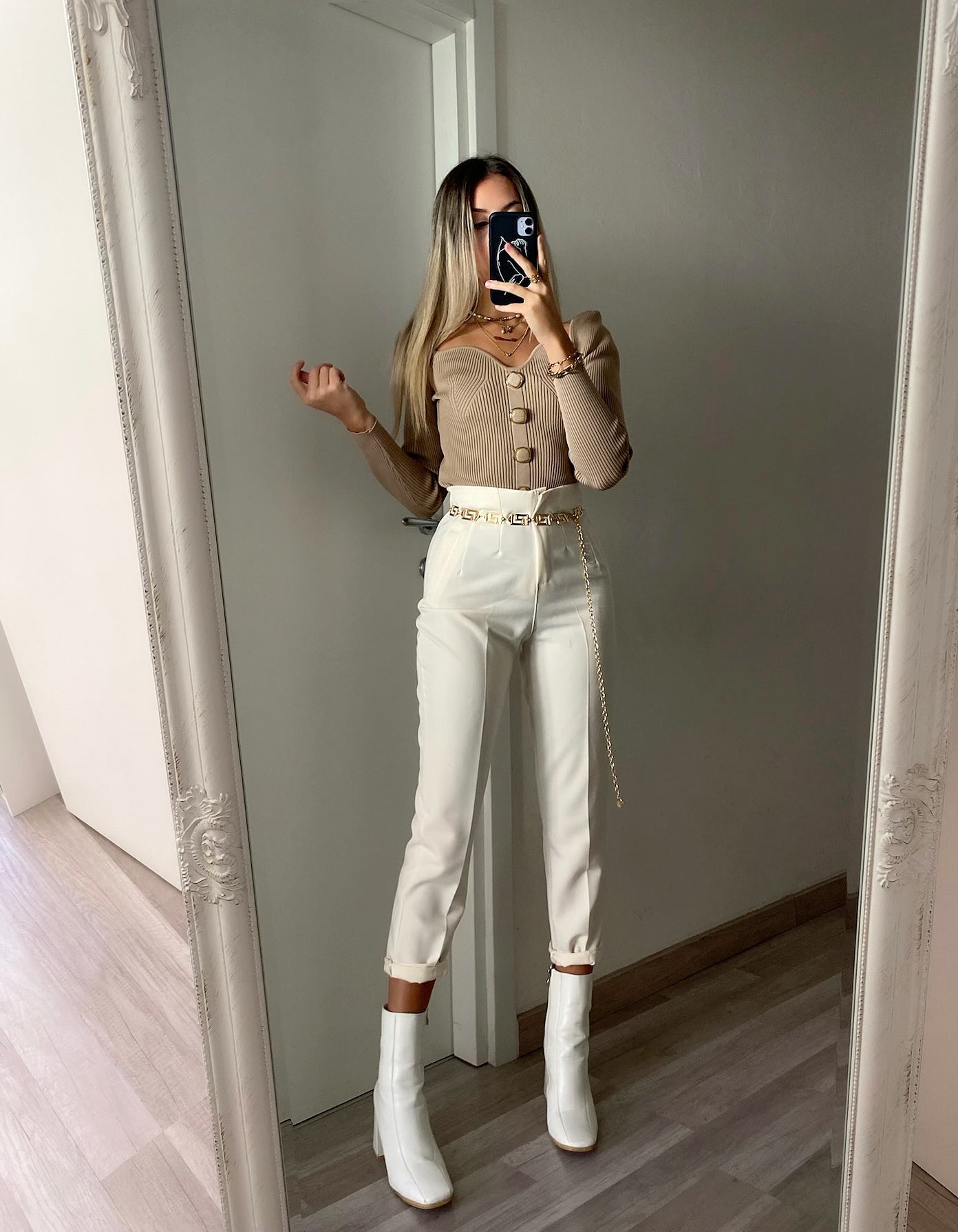 Maglioncino nude con bottoni gioiello - R.a. Boutique 