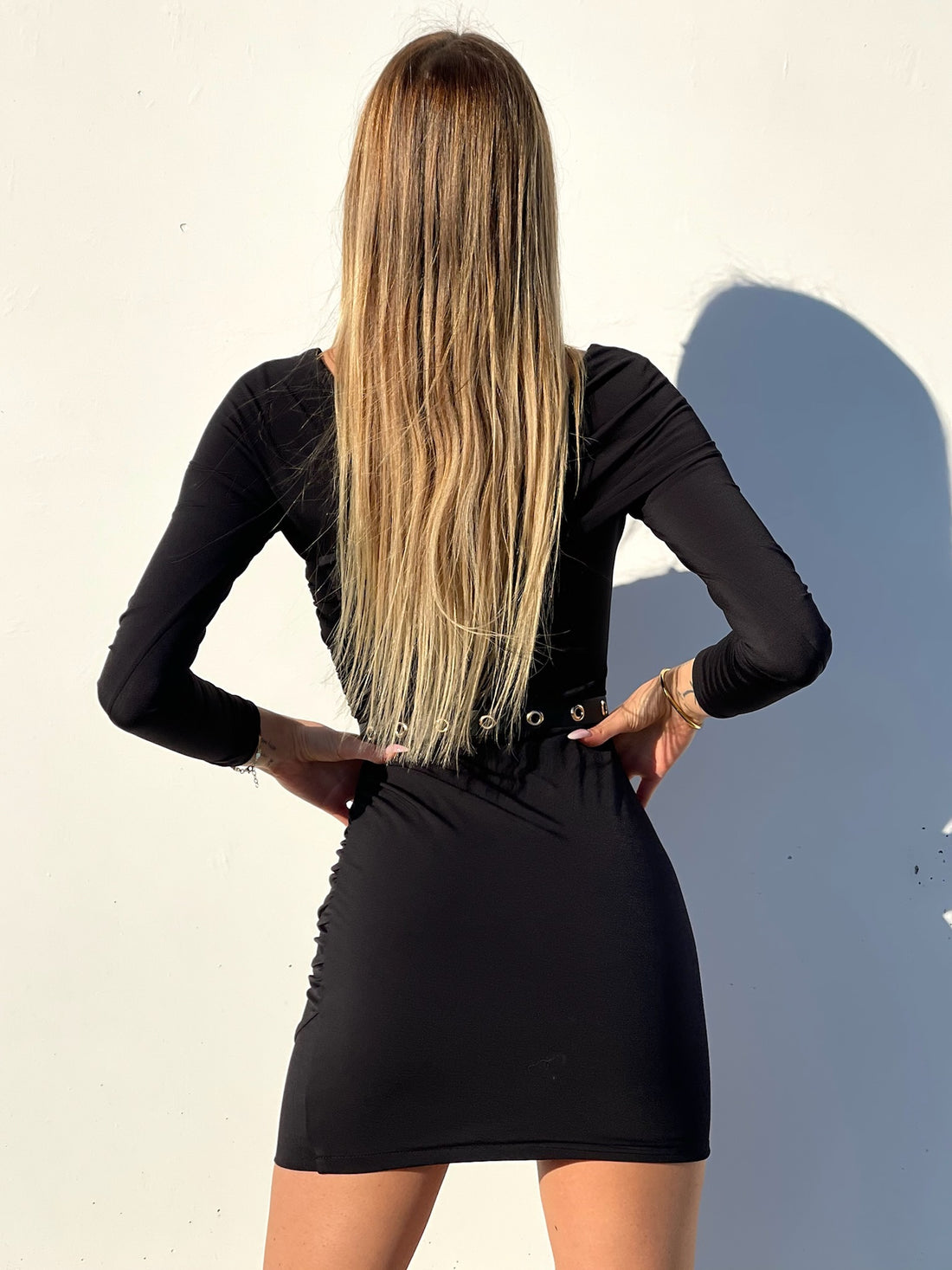 Abito nero con scollo a barchetta - R.a. Boutique 