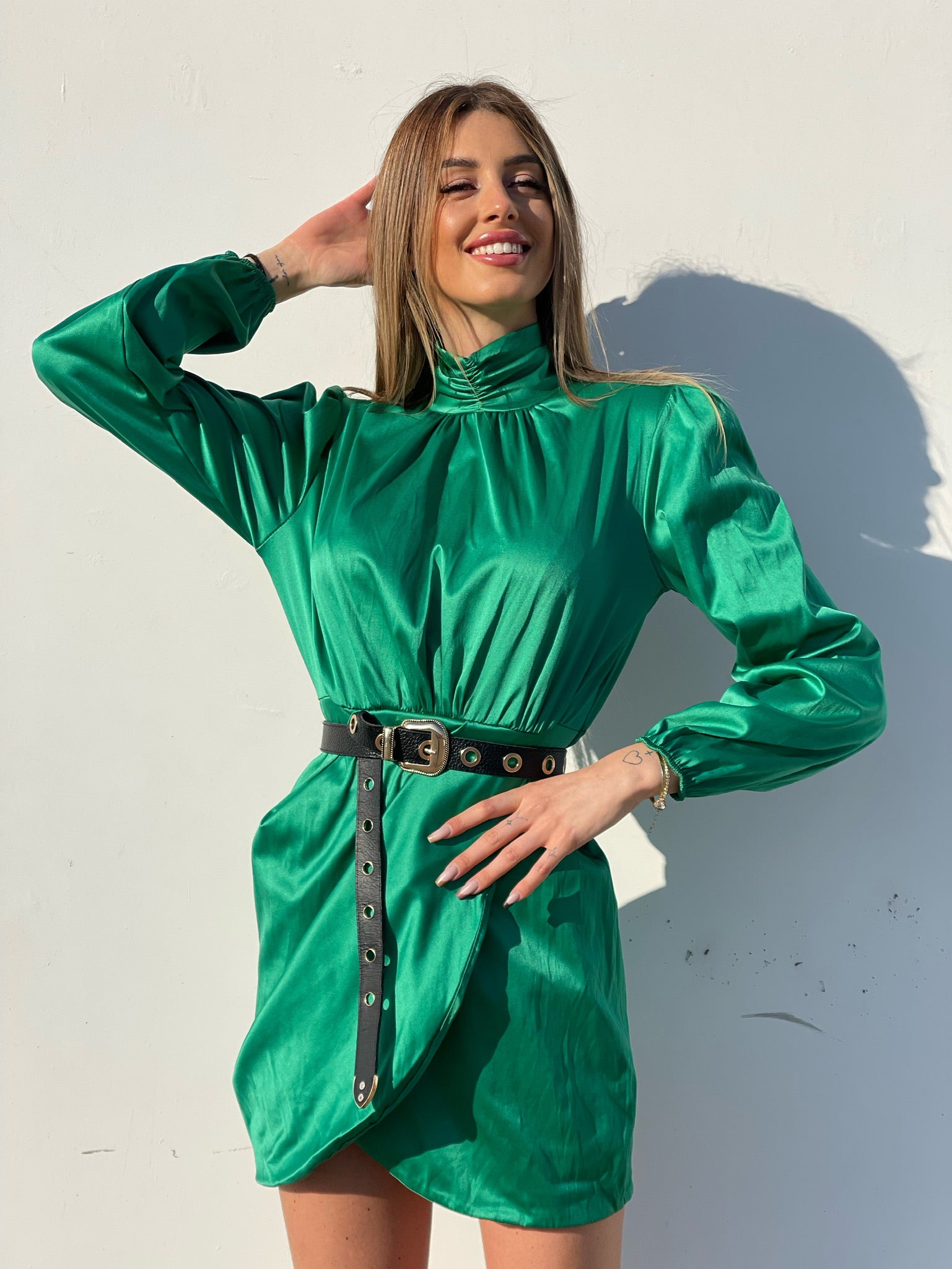 Abito in raso verde smeraldo - R.a. Boutique 