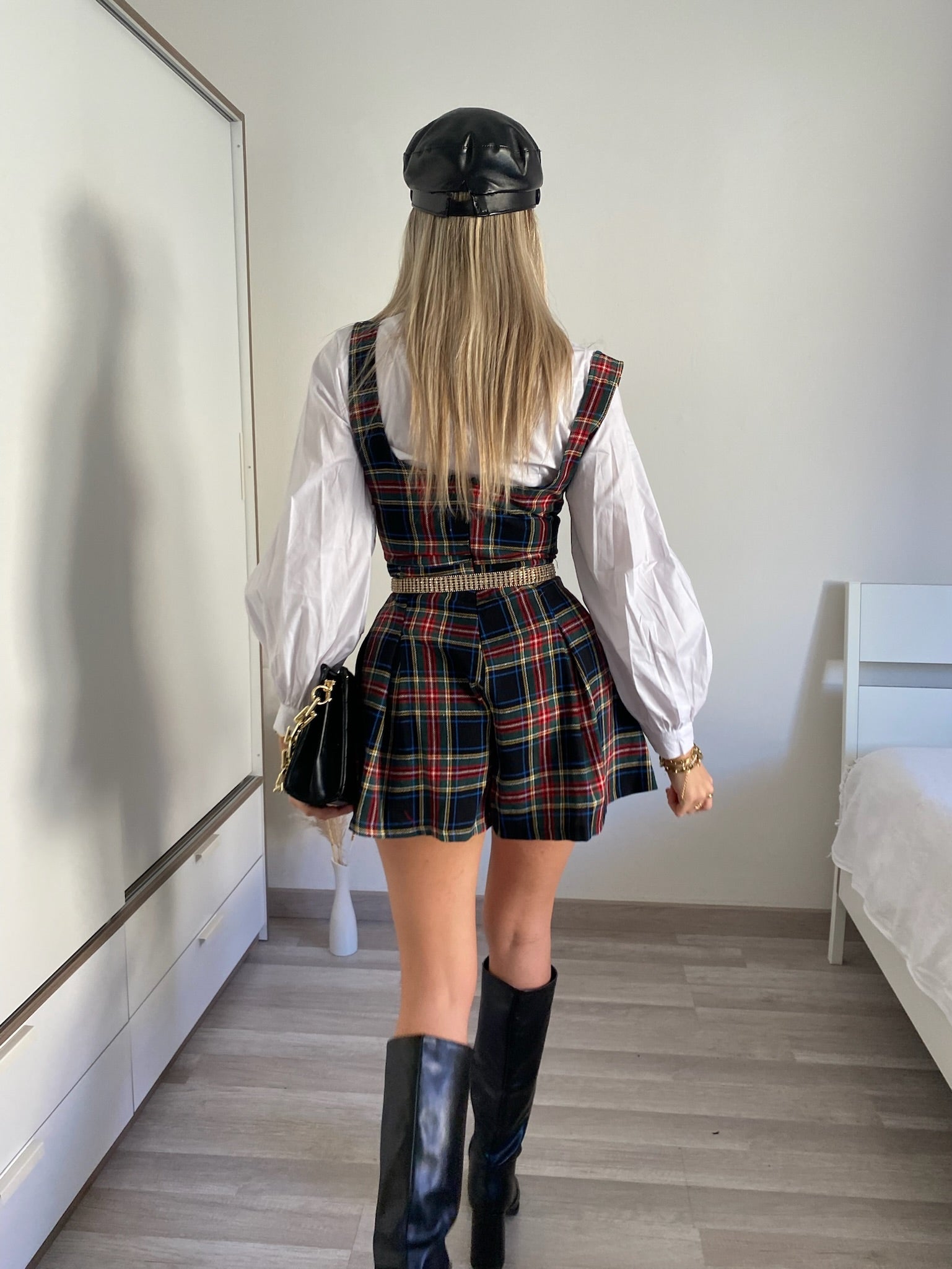 Salopette scozzese con camicia blu - R.a. Boutique 