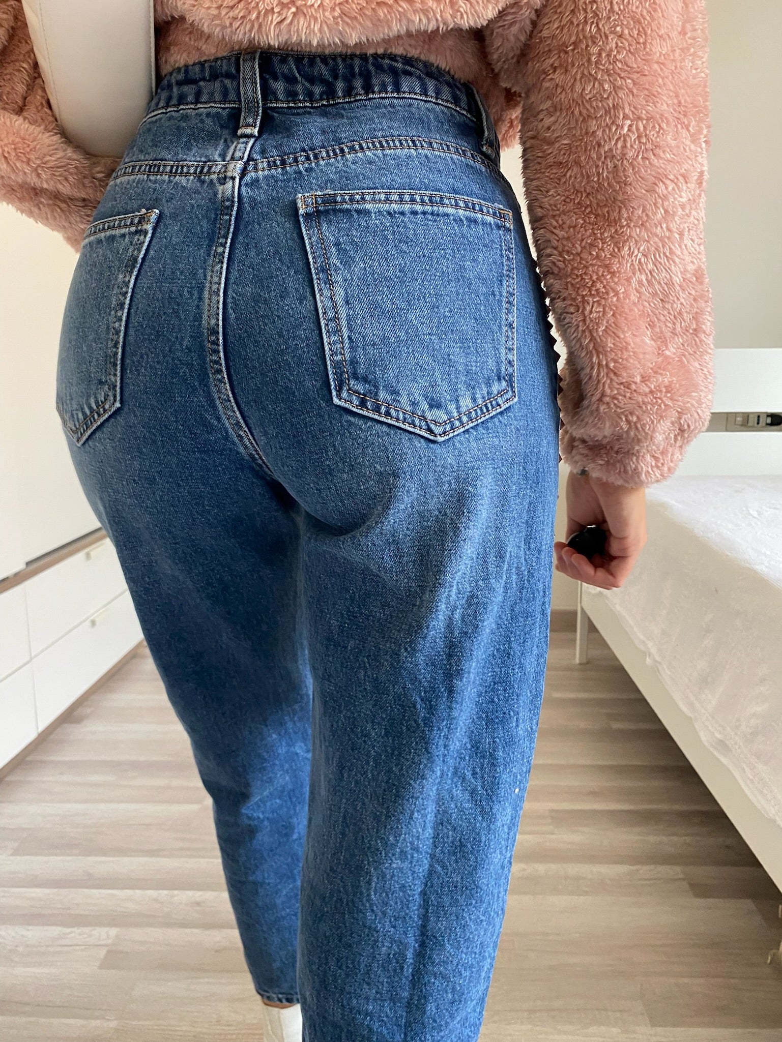 Jeans con borchie - R.a. Boutique 