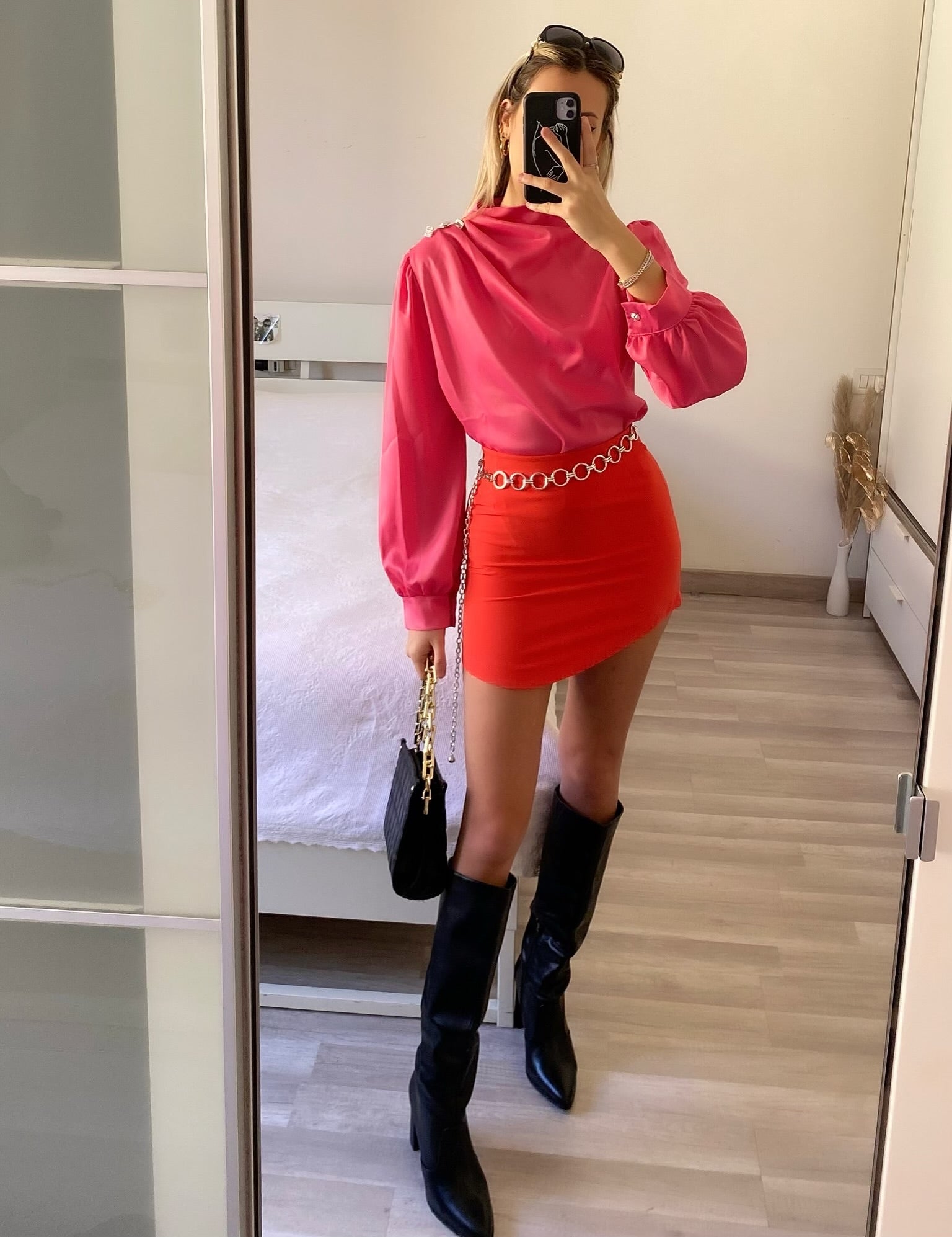 Blusa rosa barbie con bottoni gioiello - R.a. Boutique 