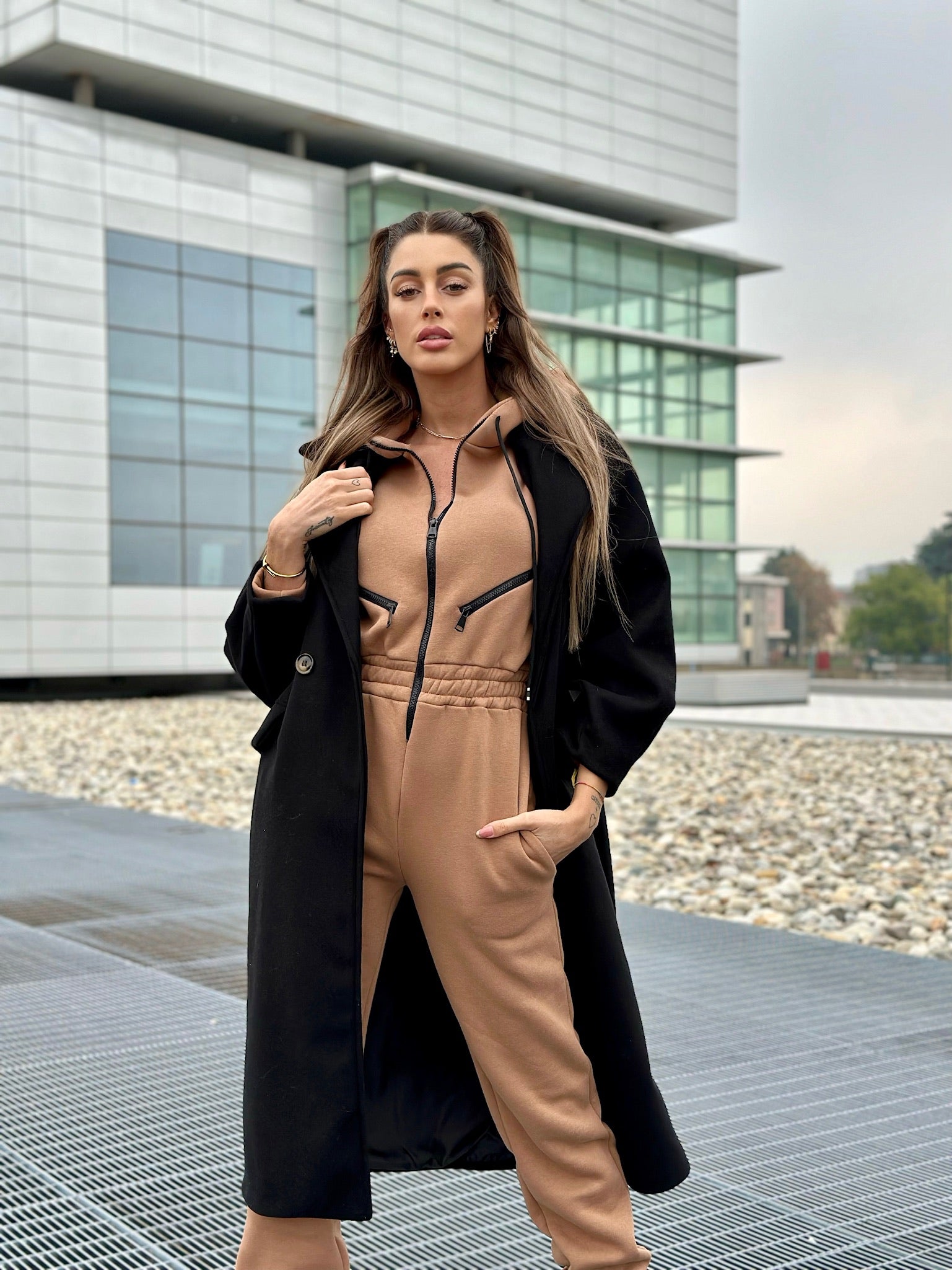 Cappotto over nero - R.a. Boutique 