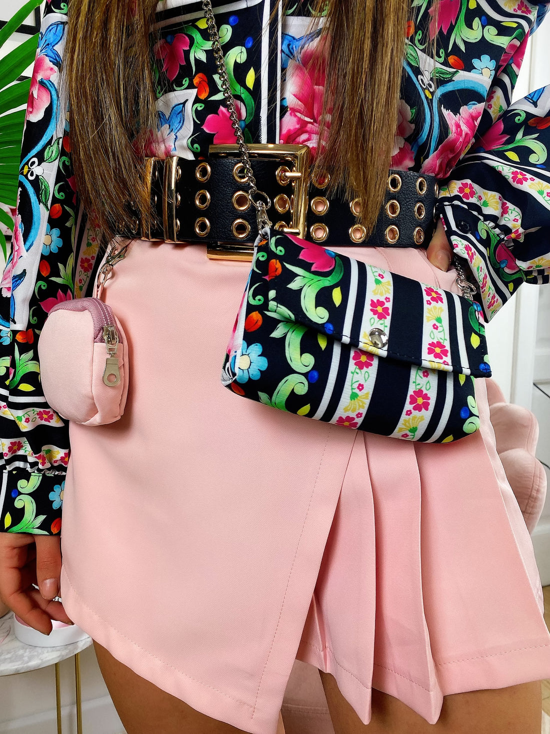 Short Rosa con marsupio - R.a. Boutique 