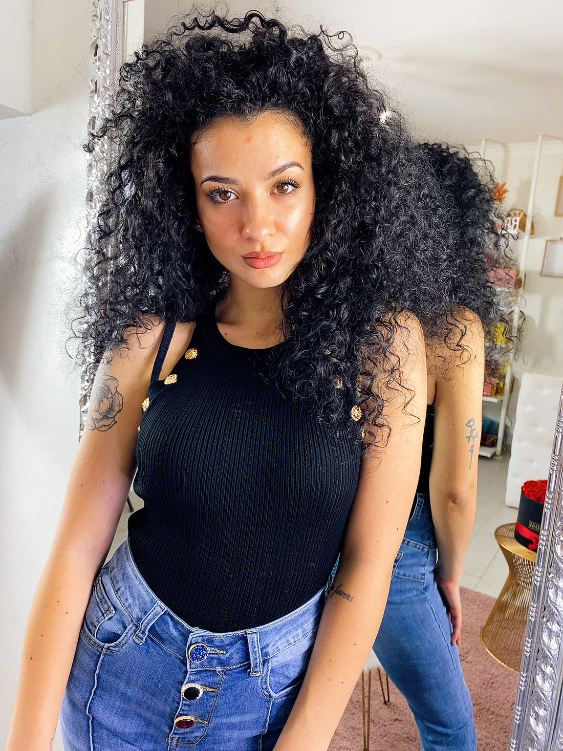 Magliettina con bottoncini oro - R.a. Boutique 