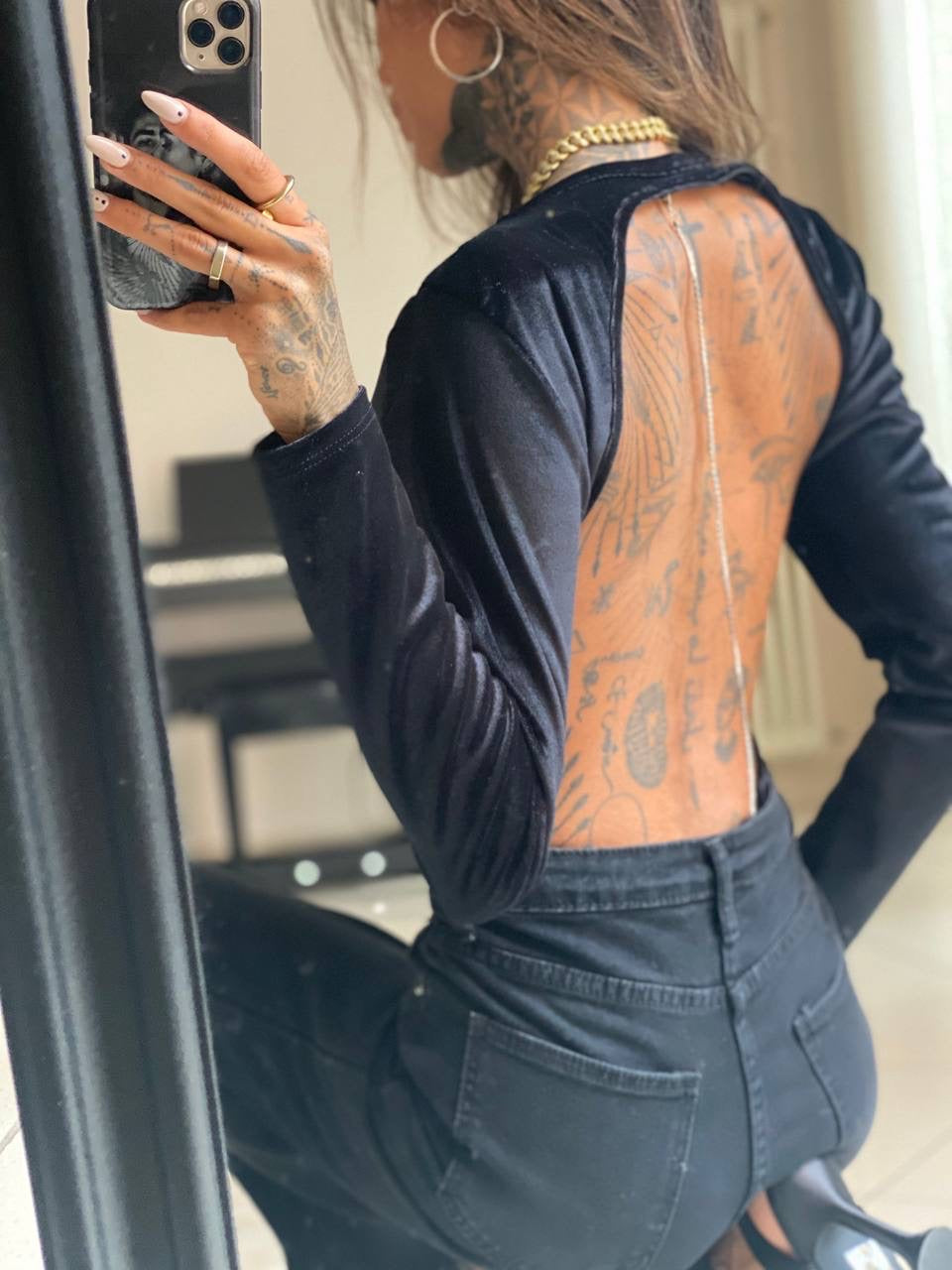 Body in velluto schiena aperta con strass - R.a. Boutique 