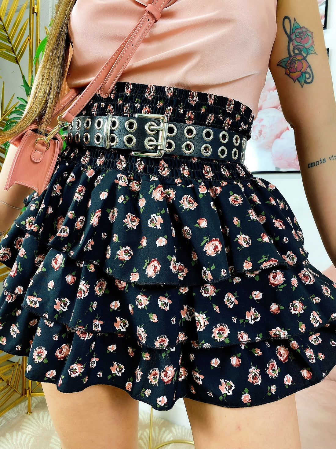 Gonna nera a fiori rosa - R.a. Boutique 