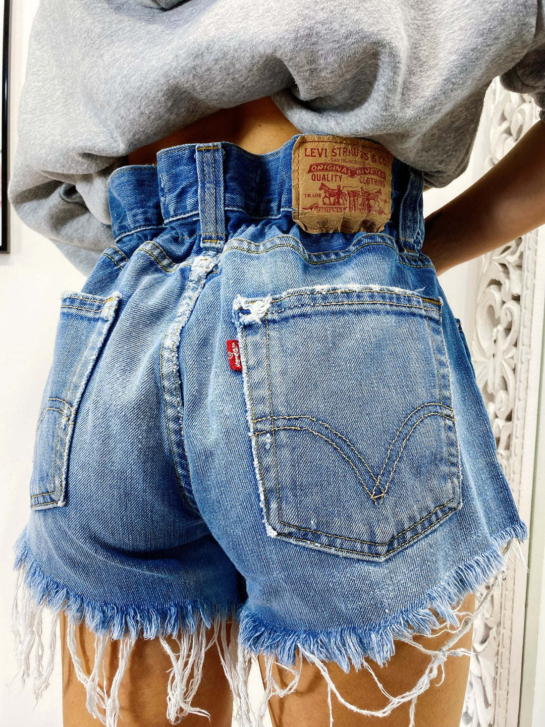 Short Levi’s Vintage bagno medio con strappi - R.a. Boutique 