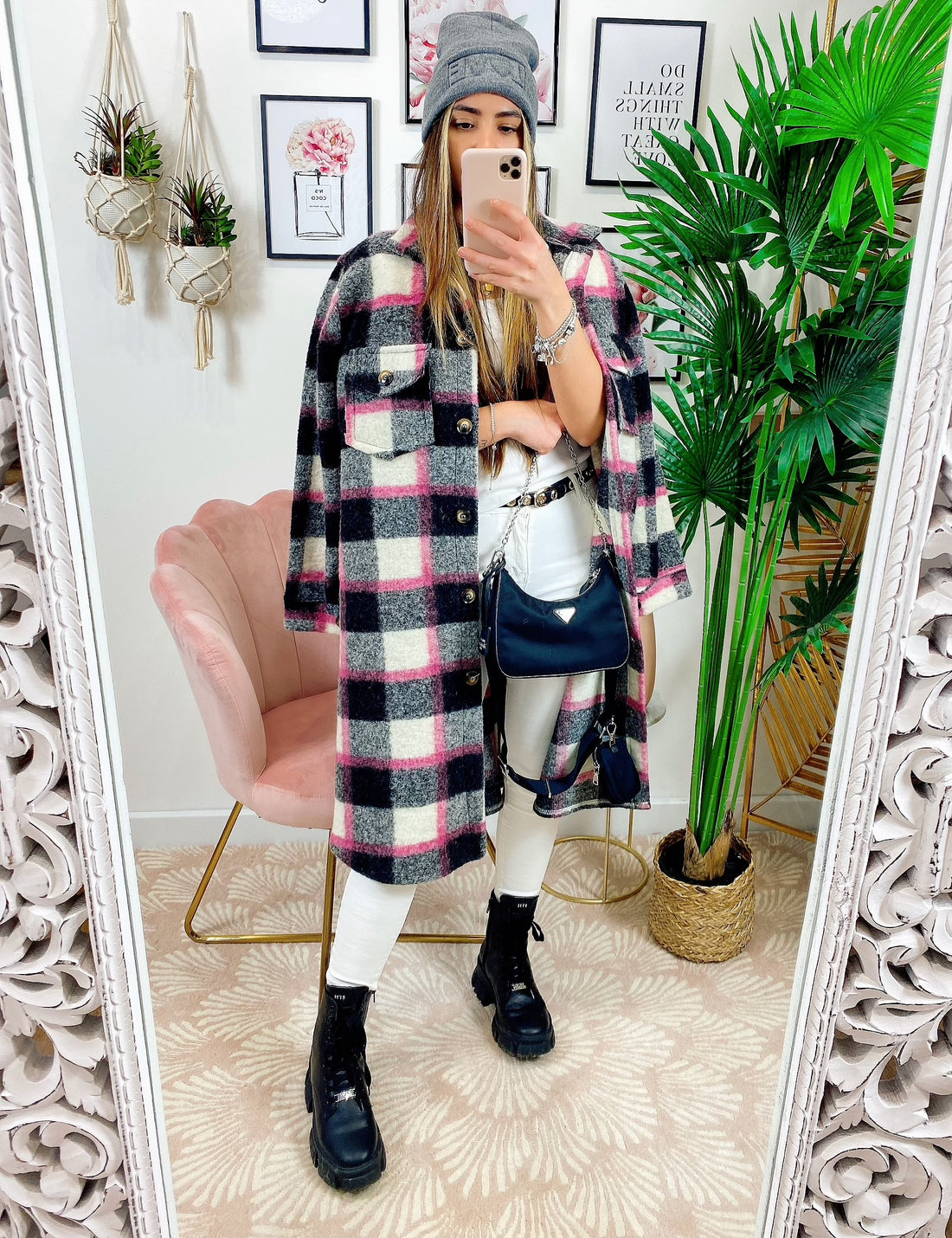 Giacca a quadri lunga Black dettaglio fucsia - R.a. Boutique 