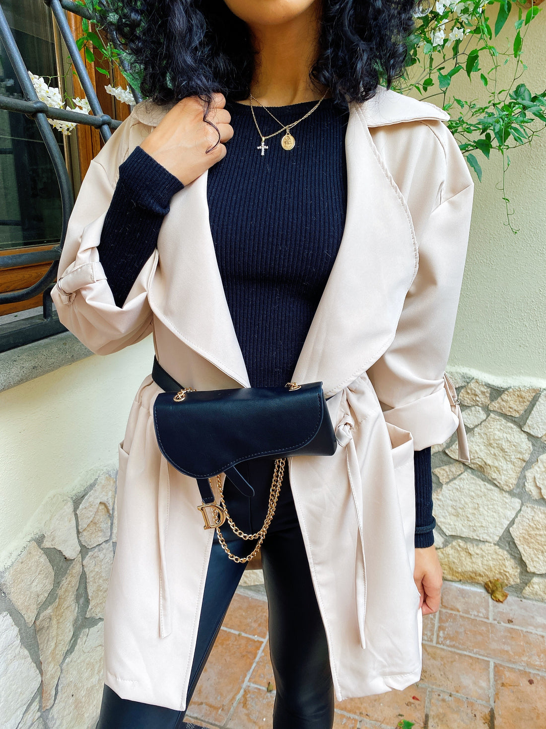 Giacca Beige con elastico - R.a. Boutique 