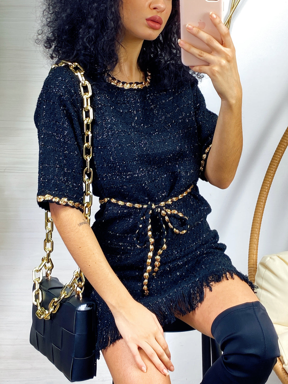 Abito morbido con dettagli oro - R.a. Boutique 