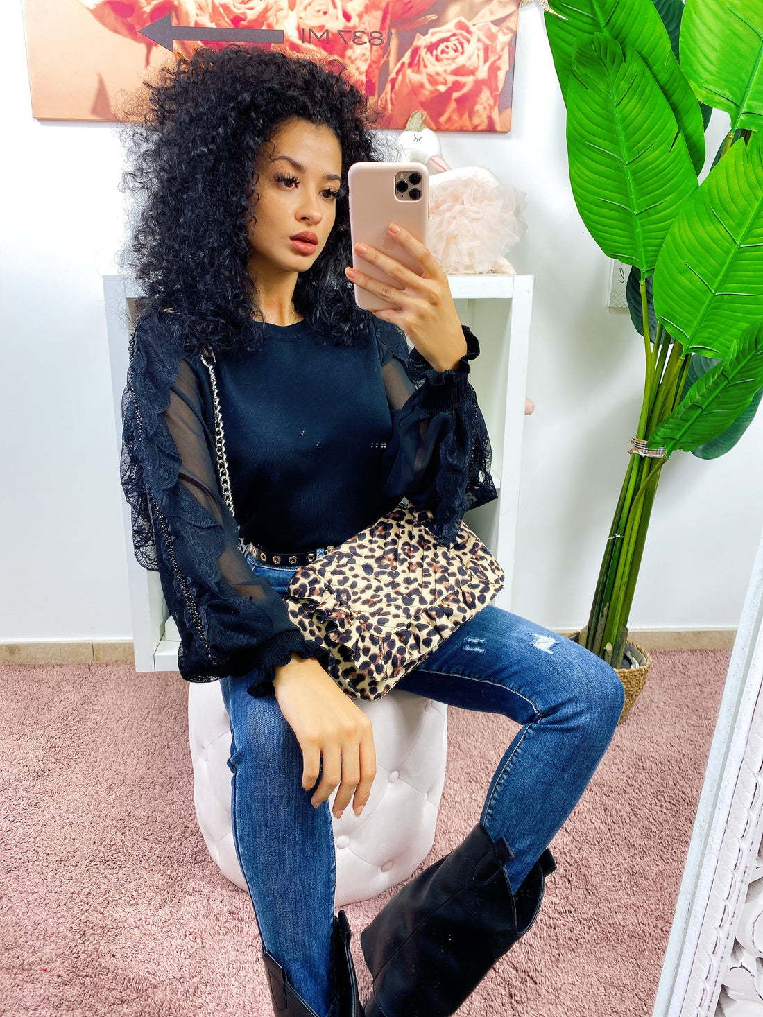 Maglioncino con maniche in pizzo e perle - R.a. Boutique 