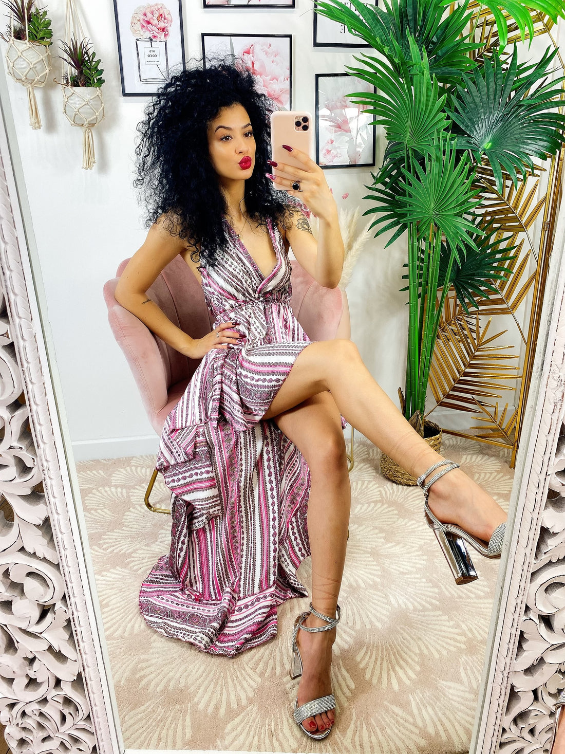 Abito con gonna asimmetrica e incrocio rosa - R.a. Boutique 