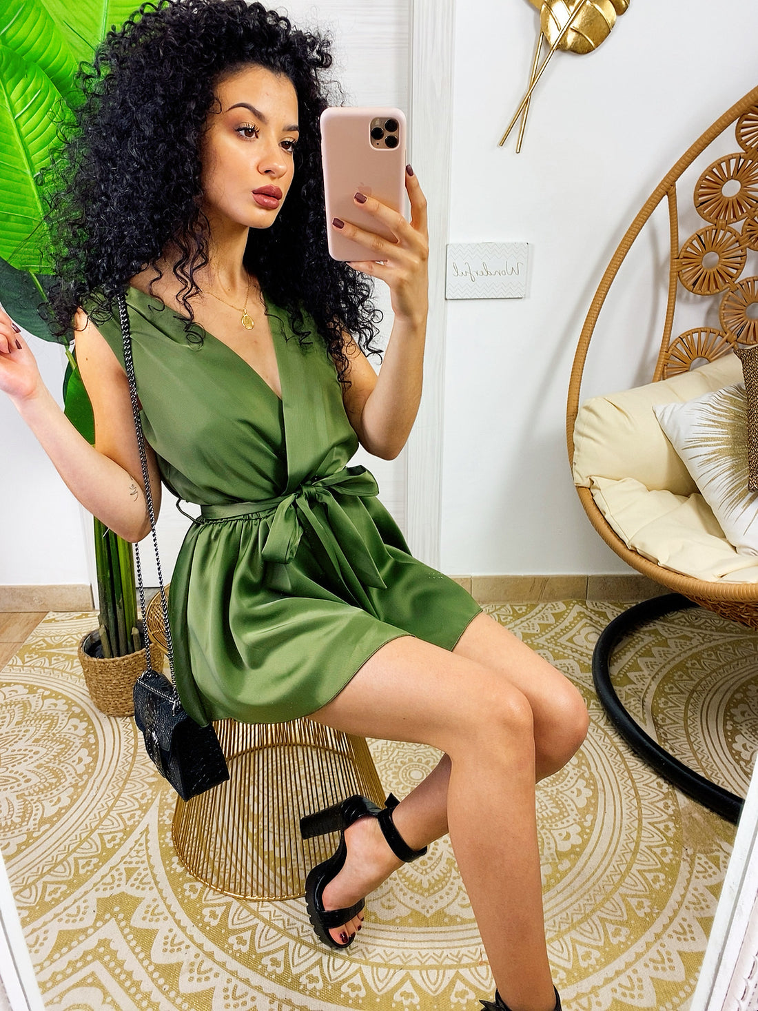 Tutina in raso con cintura verde militare - R.a. Boutique 