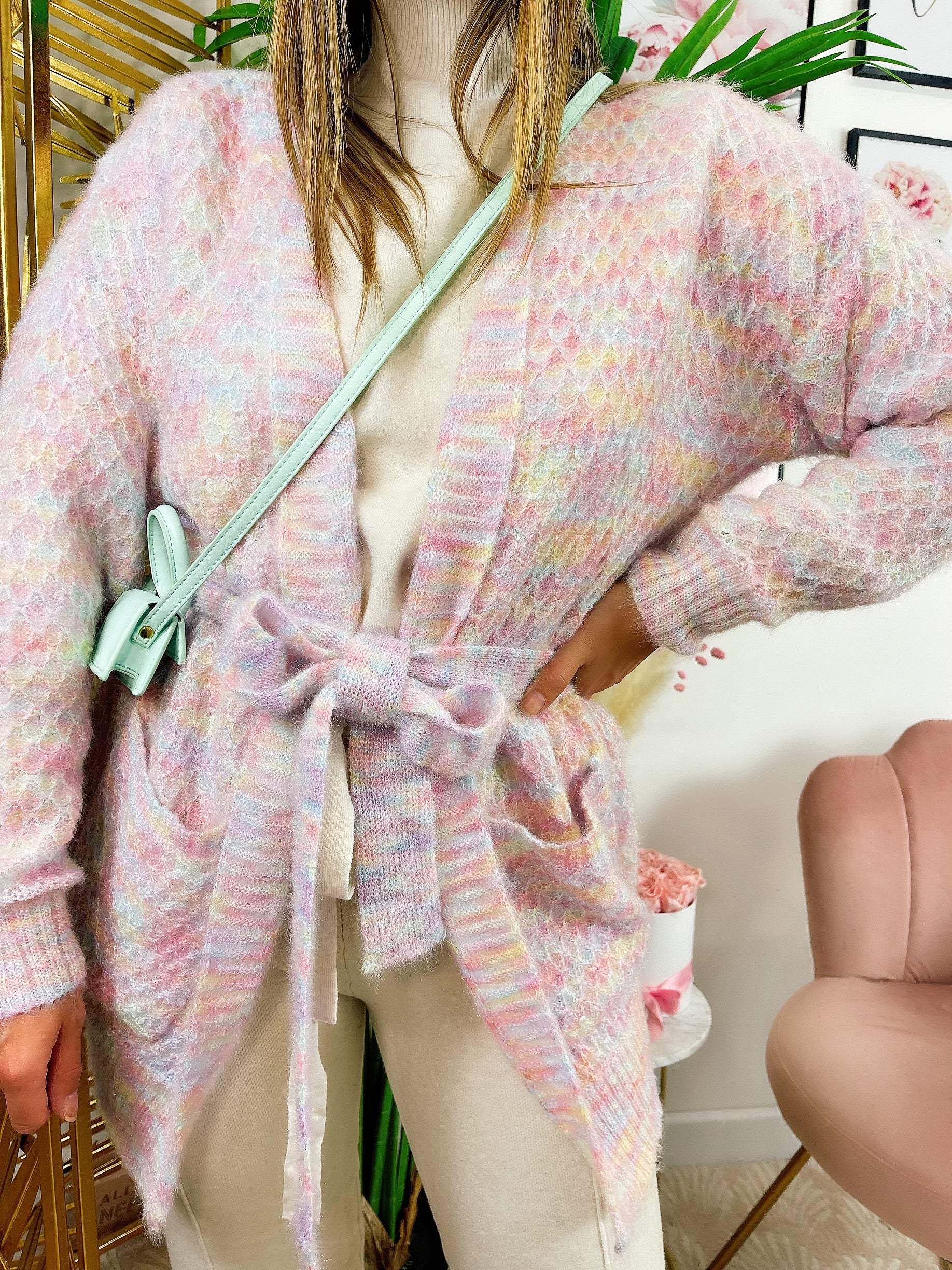 Cardigan morbido con cintura rosa - R.a. Boutique 