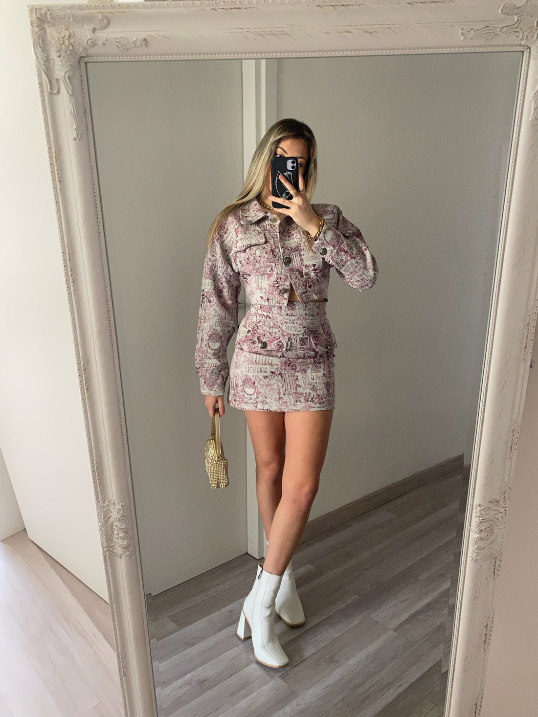 Completo giacca e gonna Fuxia - R.a. Boutique 