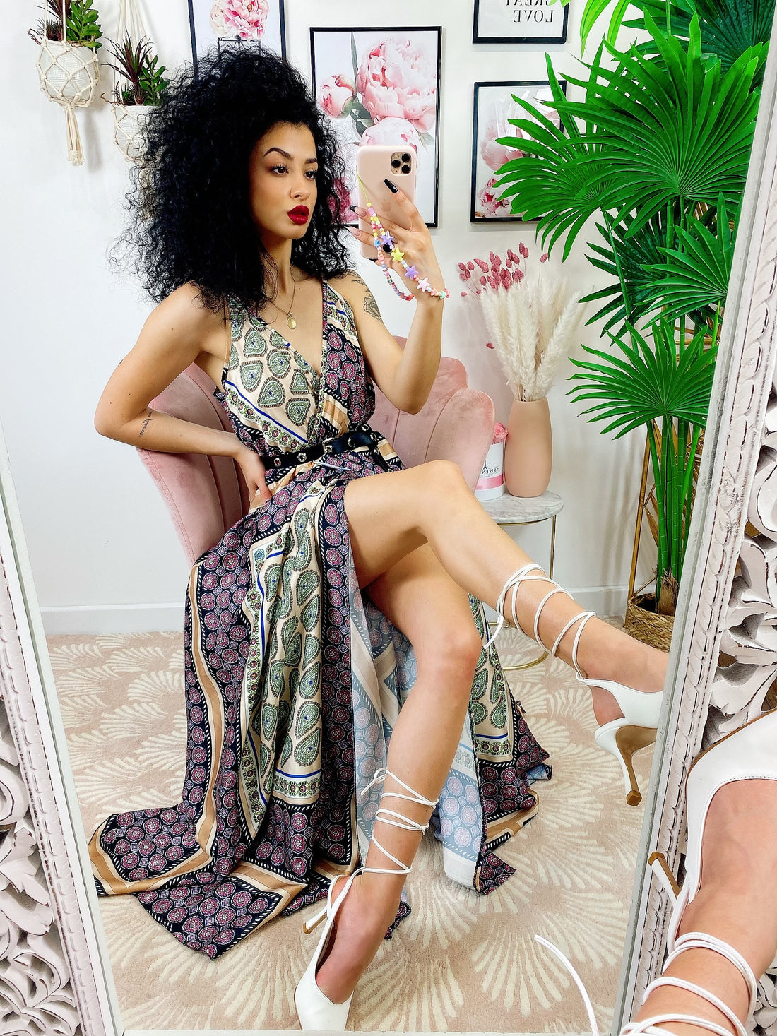 Abito lungo con spacco dettaglio viola - R.a. Boutique 