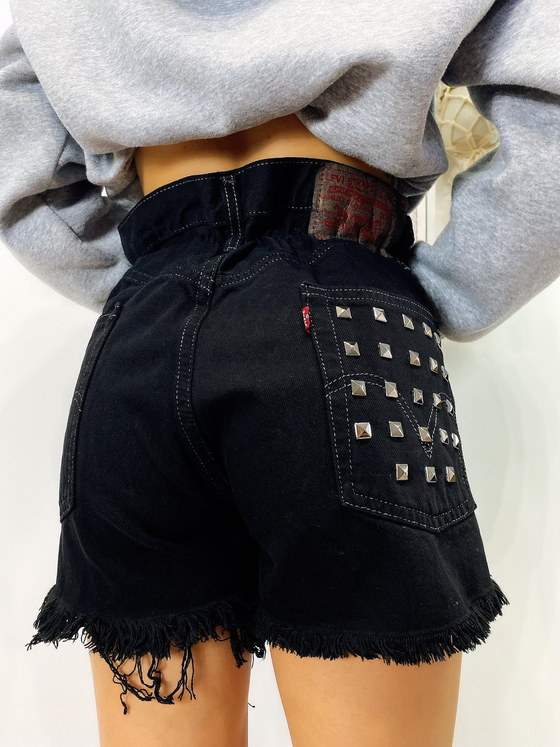 Short Levi’s Vintage con Borchie Nero - R.a. Boutique 