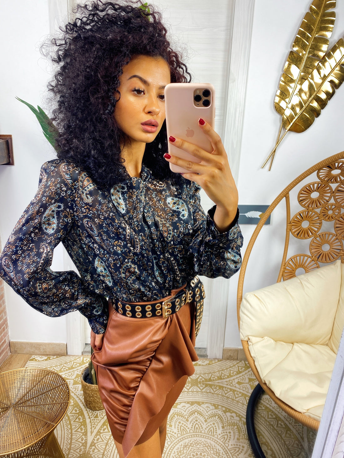 Blusa con ricami nera - R.a. Boutique 