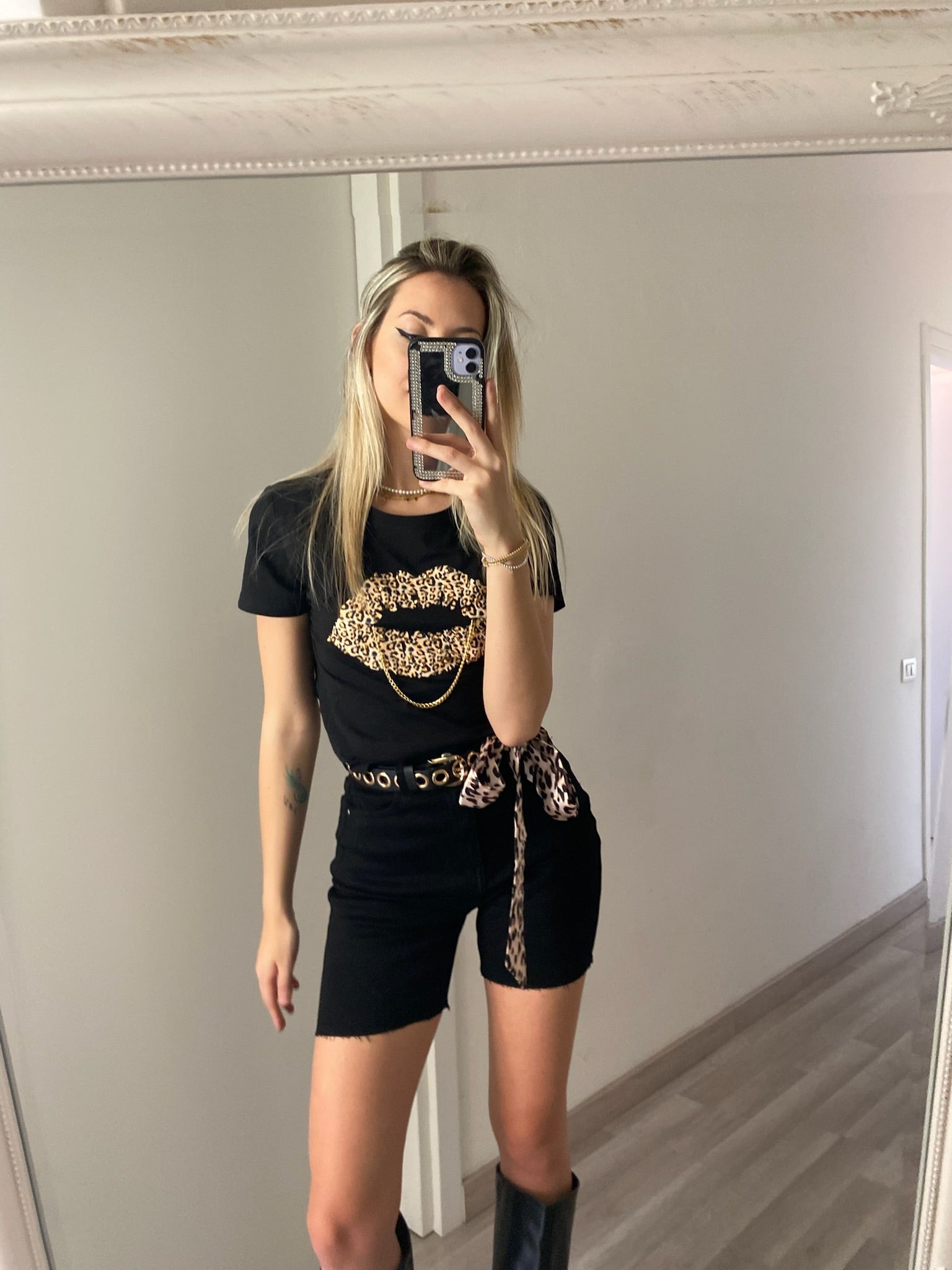 T-shirt kiss animalier nera - R.a. Boutique 