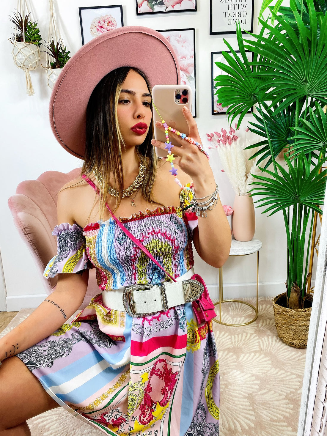 Abito scollo a barchetta stampa etnica Dettaglio Fucsia - R.a. Boutique 