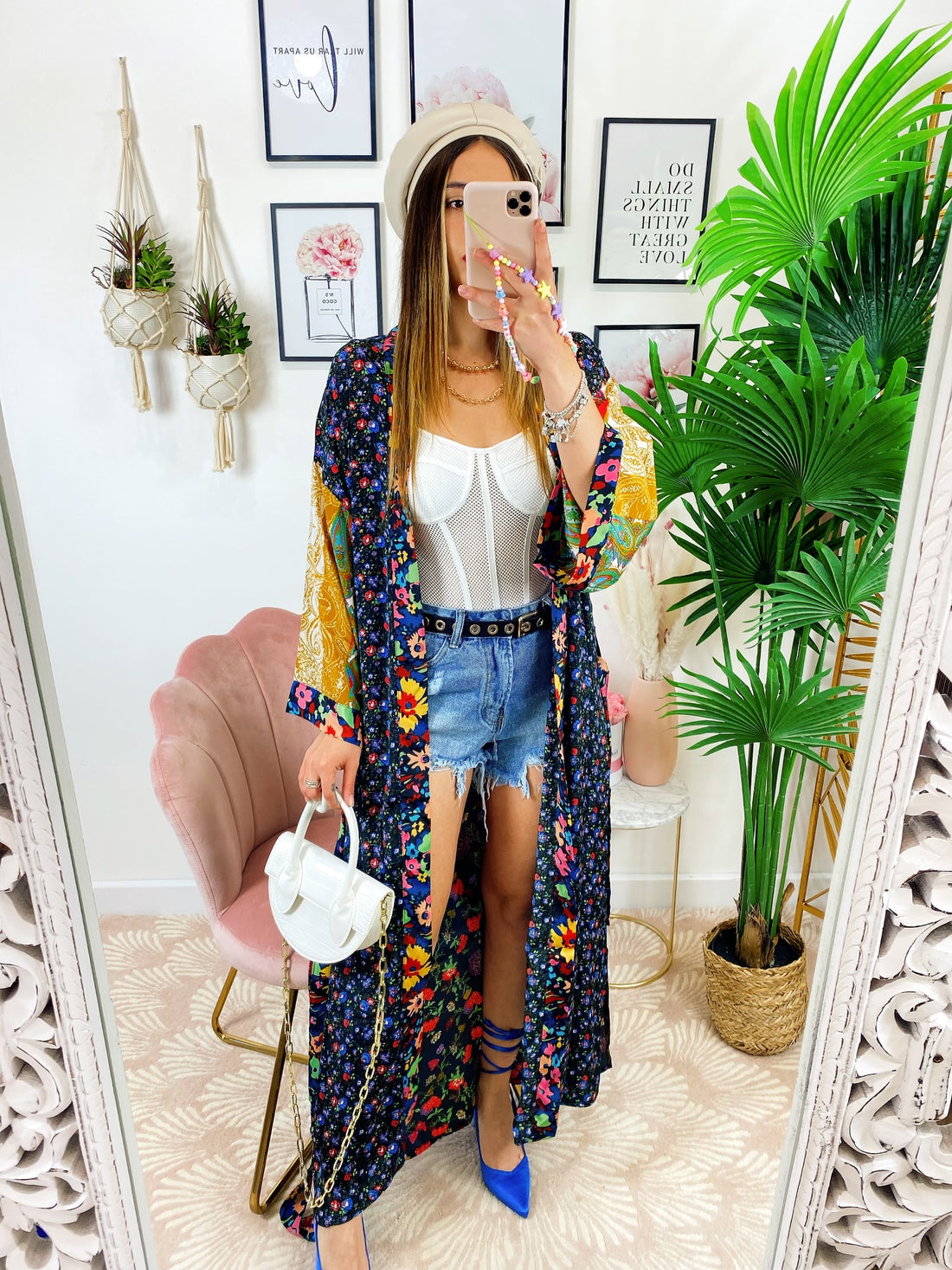 Kimono in seta etnico base nera con fiori - R.a. Boutique 