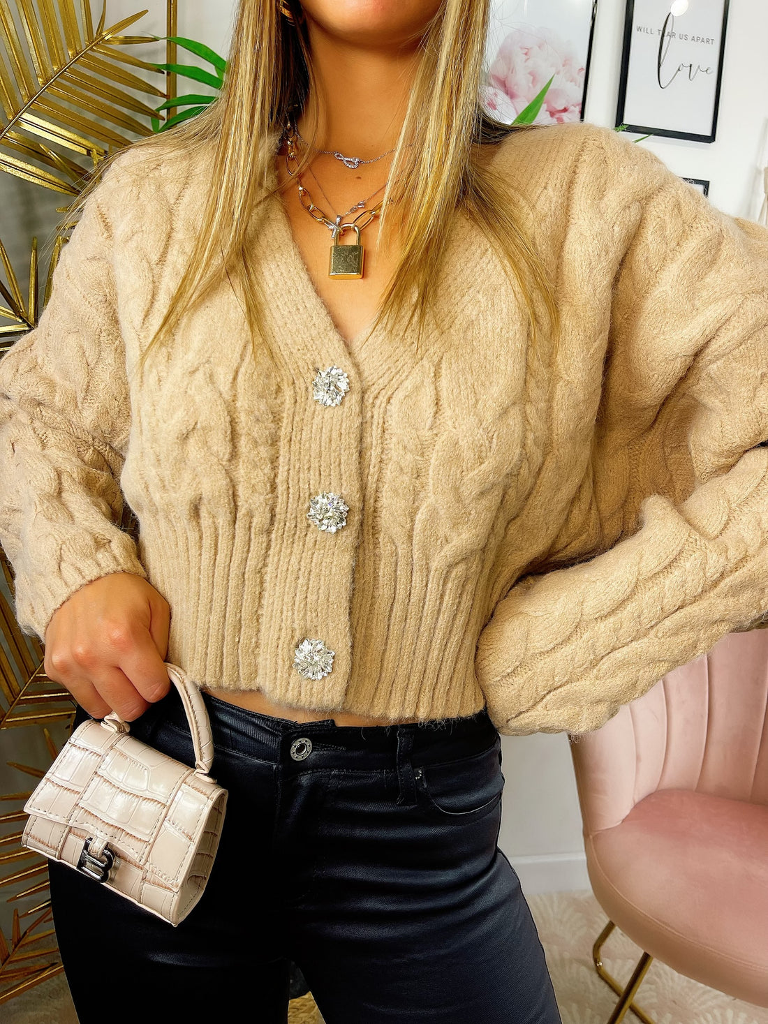 Maglione top quality camel con gioiello in strass - R.a. Boutique 