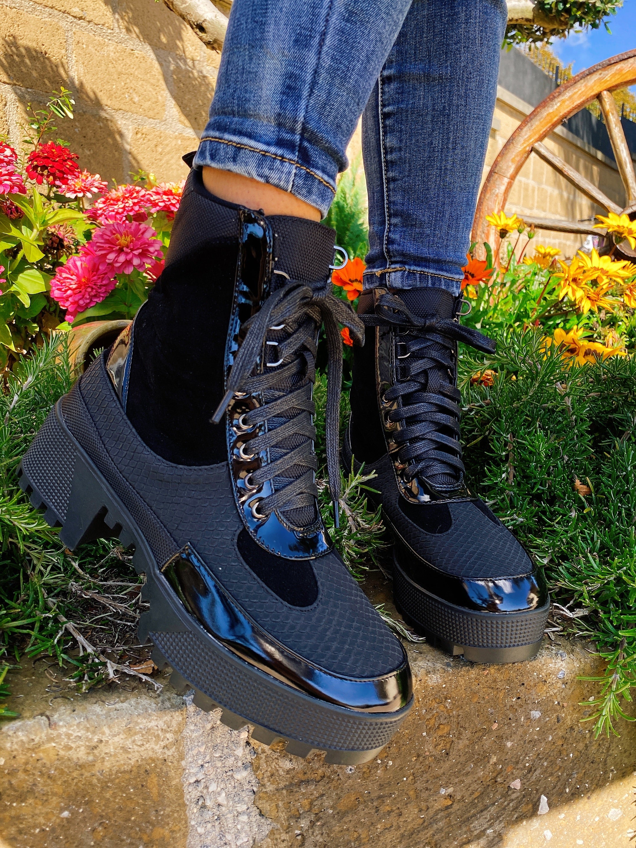 Commander chunky outlet boots