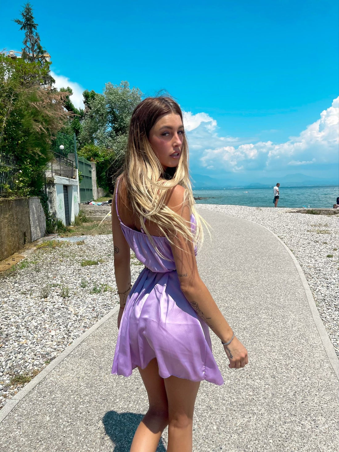 Abito in raso a bretellina lilla - R.a. Boutique 