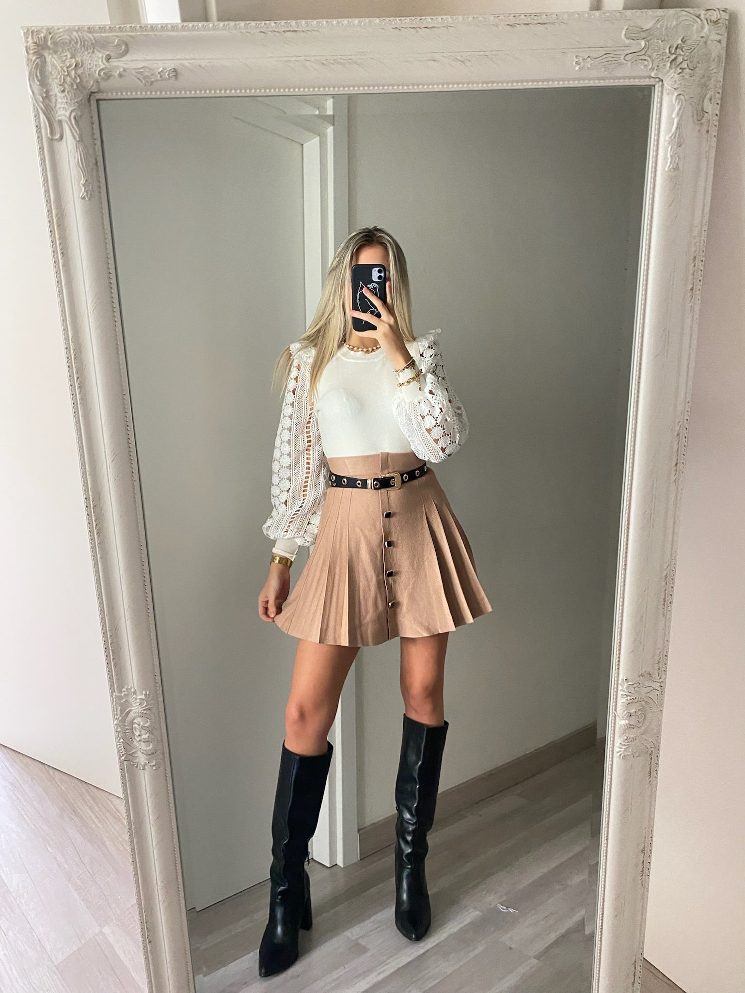 Gonna a pieghine in lana apricot - R.a. Boutique 