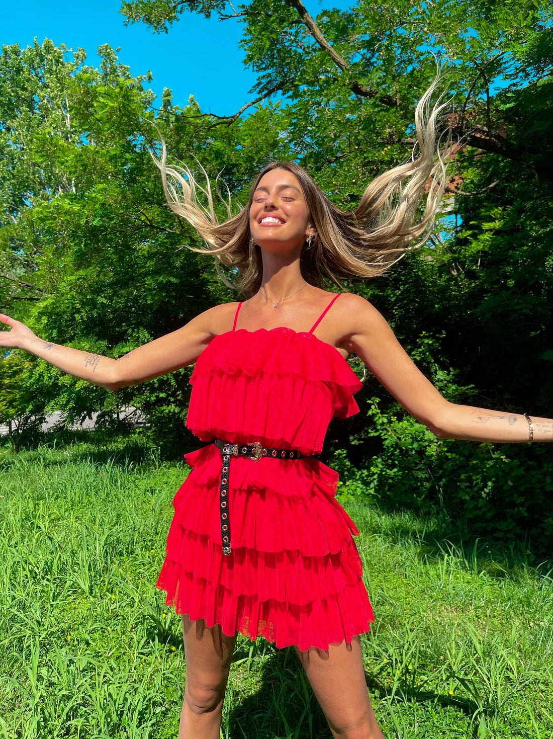 Abito in tulle a balze Venere rosso - R.a. Boutique 