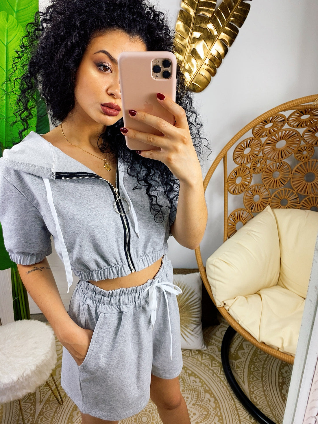 Completo sportivo maglia e pantaloncino grigio con zip - R.a. Boutique 